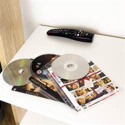 Pacchetto DVD - 100 tasche porta DVD singoli, 4 raccoglitori